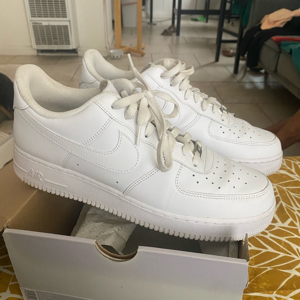 MENS Airforce One’s-size 13